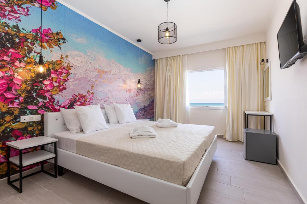 Aqua Luxury Suites By Estia Roda  Exterior photo