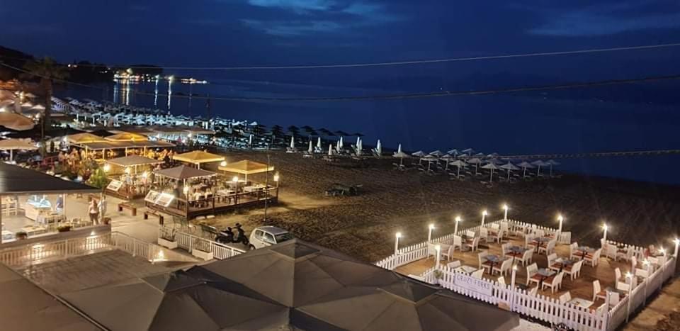 Aqua Luxury Suites By Estia Roda  Exterior photo