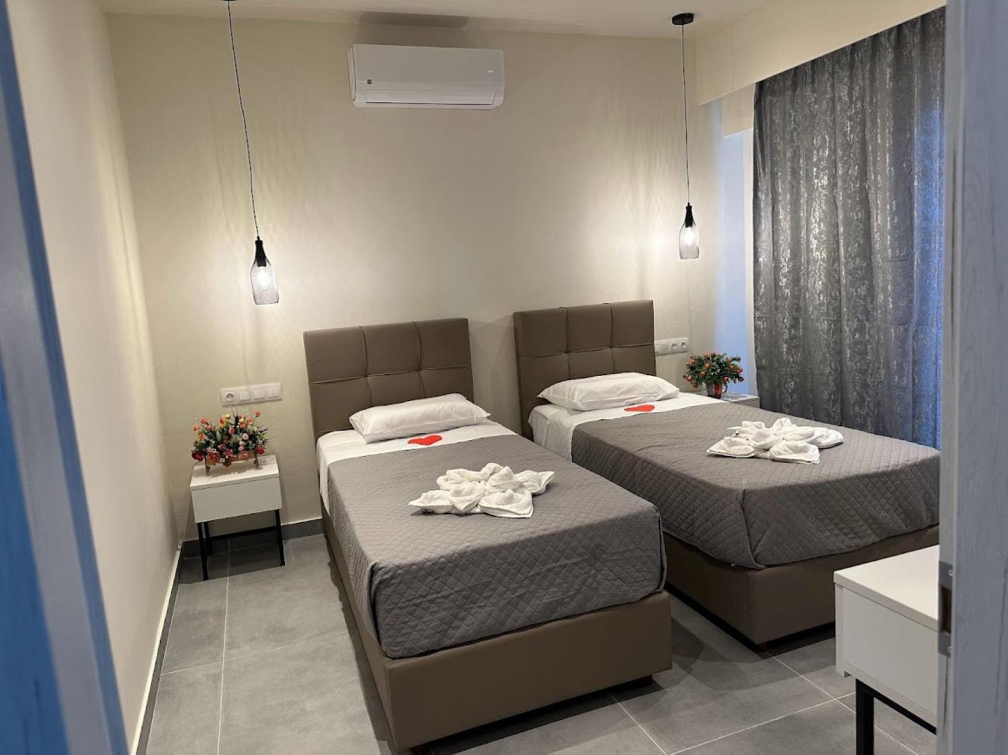 Aqua Luxury Suites By Estia Roda  Exterior photo